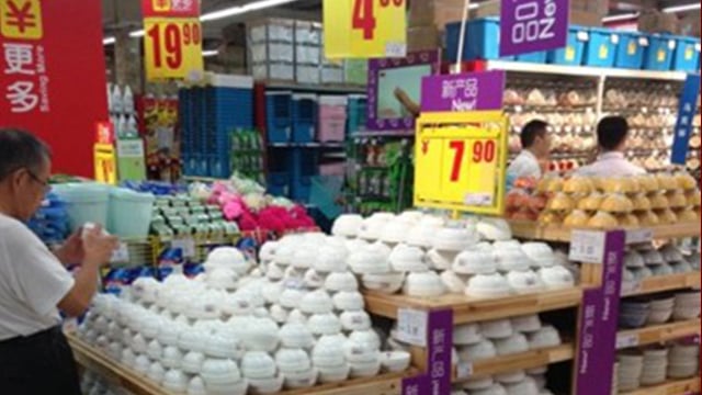 顺祥健康瓷强势登陆家乐福，浮雕素瓷系列产品首战脱销
