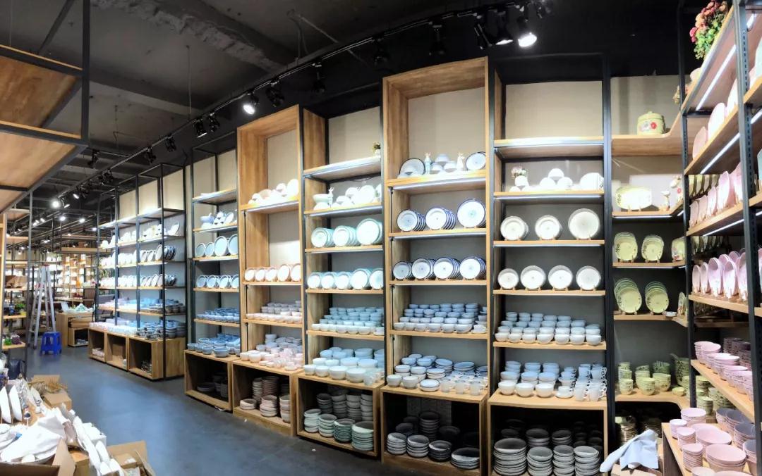 【重磅消息】人生就是博官网，沈阳南塔店形象店，“新装”亮相！